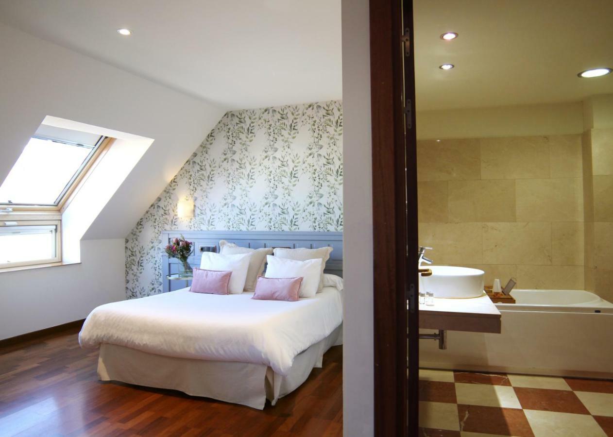 Hotel Garelos เบตันซอส ภายนอก รูปภาพ